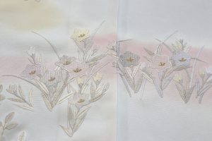 刺繍の秋草花文の訪問着　着物