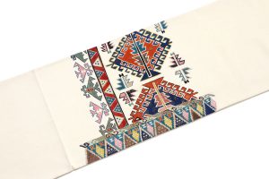 インカ文様の紬地の袋帯